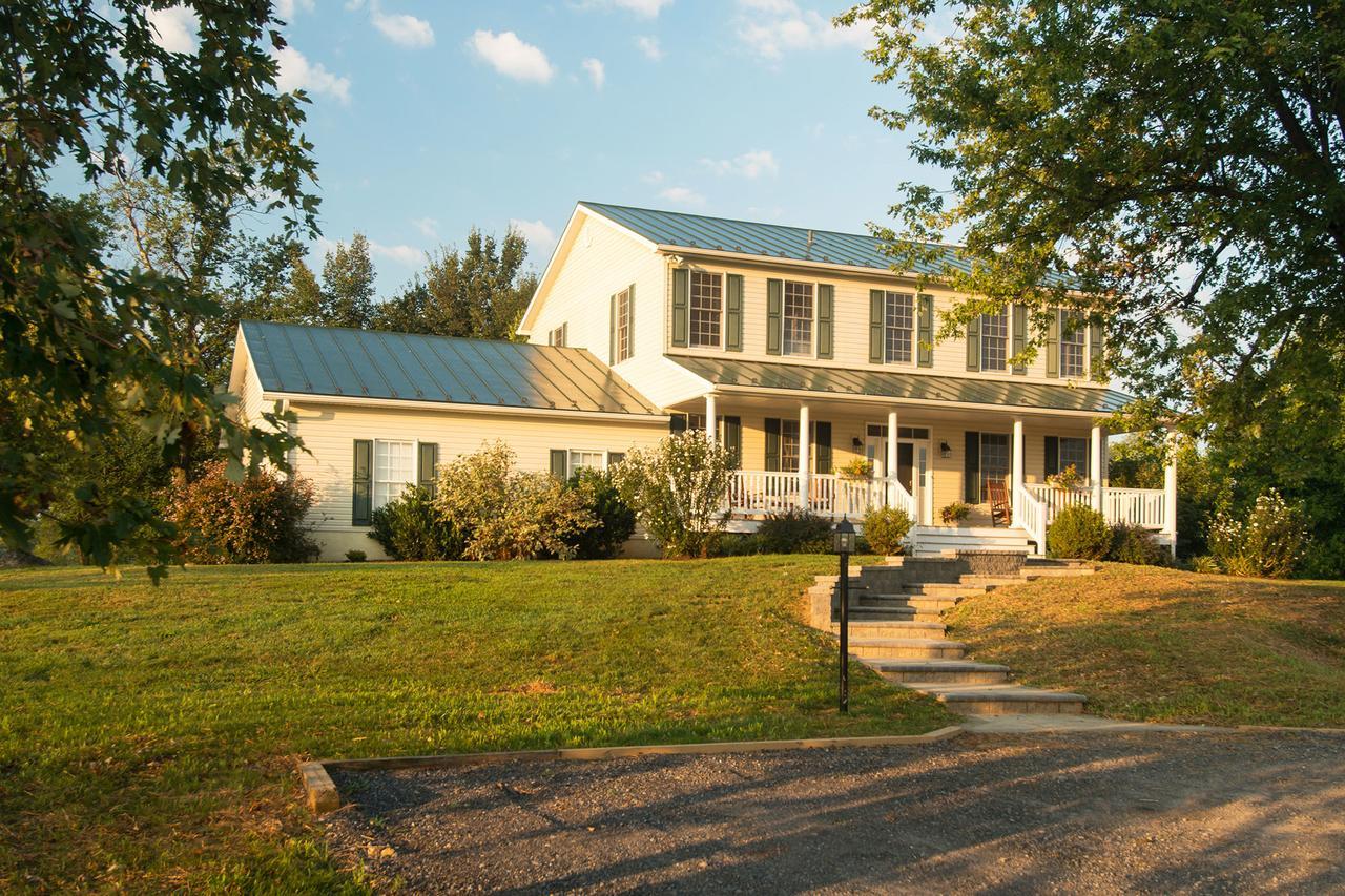 Hillbrook Inn & Spa (Adults Only) Charles Town Esterno foto