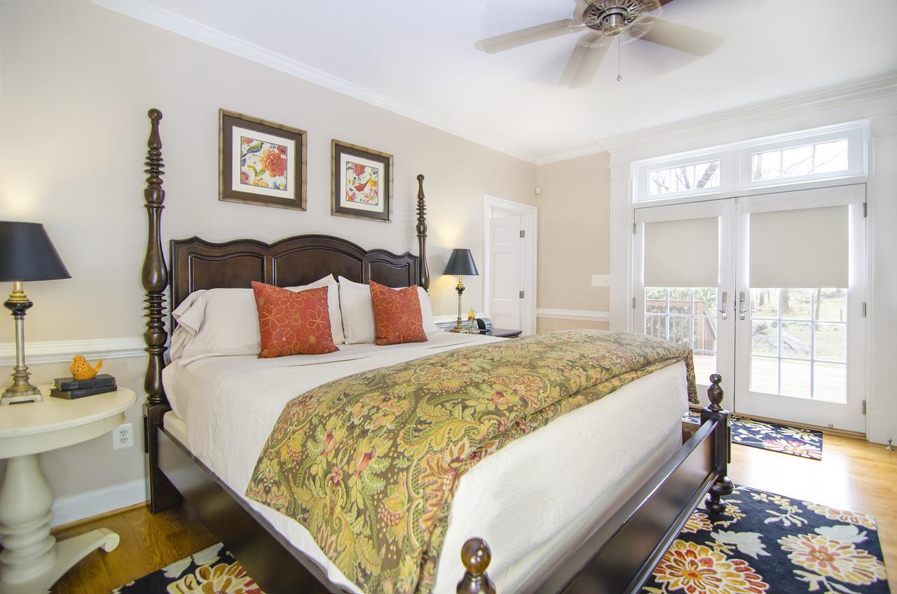 Hillbrook Inn & Spa (Adults Only) Charles Town Esterno foto