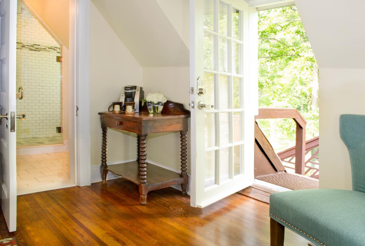 Hillbrook Inn & Spa (Adults Only) Charles Town Esterno foto