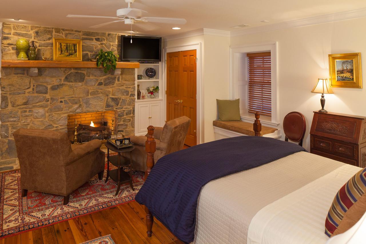 Hillbrook Inn & Spa (Adults Only) Charles Town Esterno foto