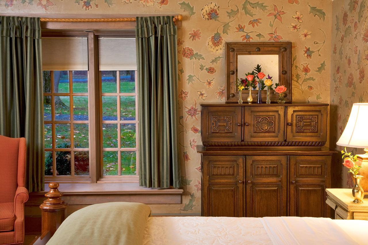 Hillbrook Inn & Spa (Adults Only) Charles Town Esterno foto