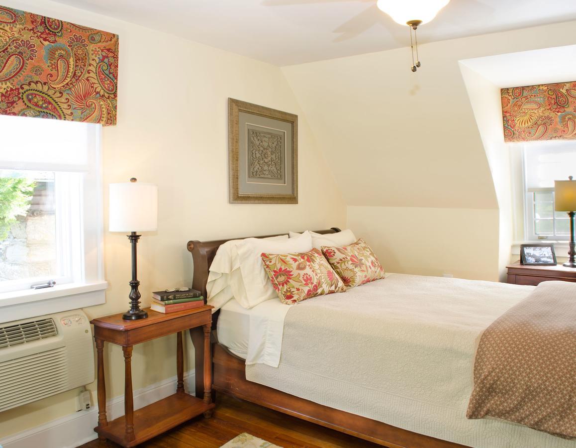Hillbrook Inn & Spa (Adults Only) Charles Town Esterno foto