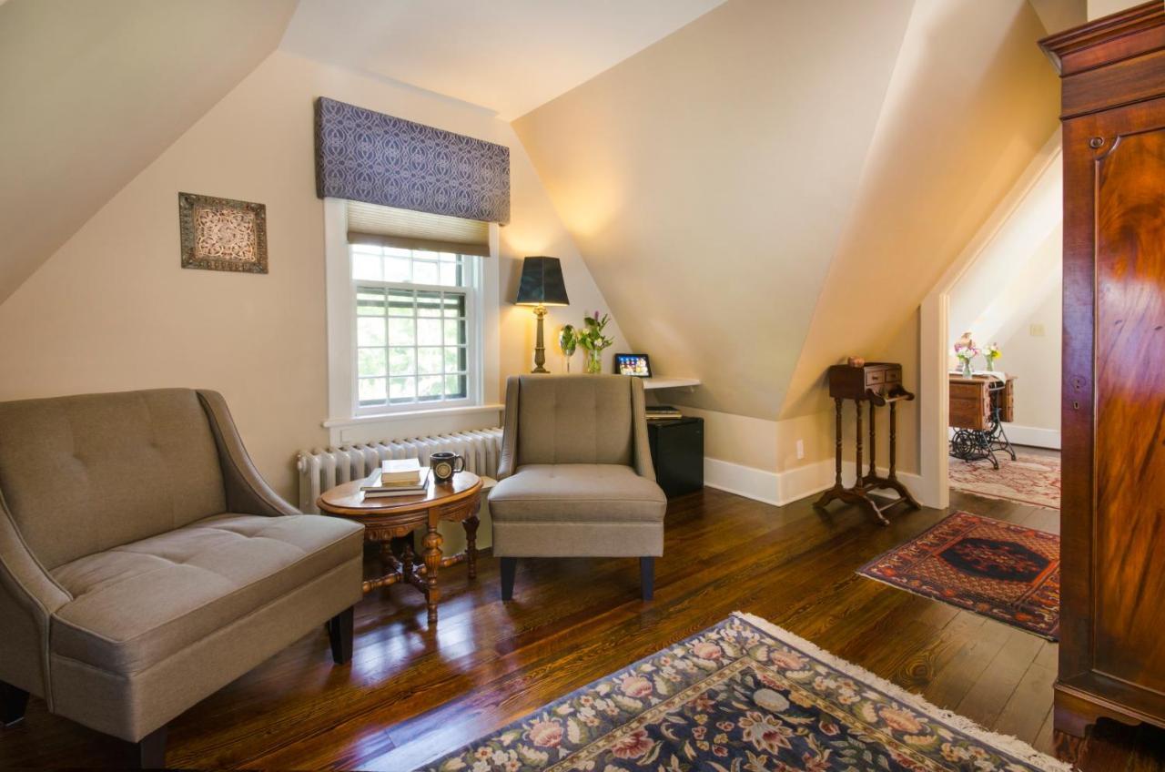 Hillbrook Inn & Spa (Adults Only) Charles Town Esterno foto